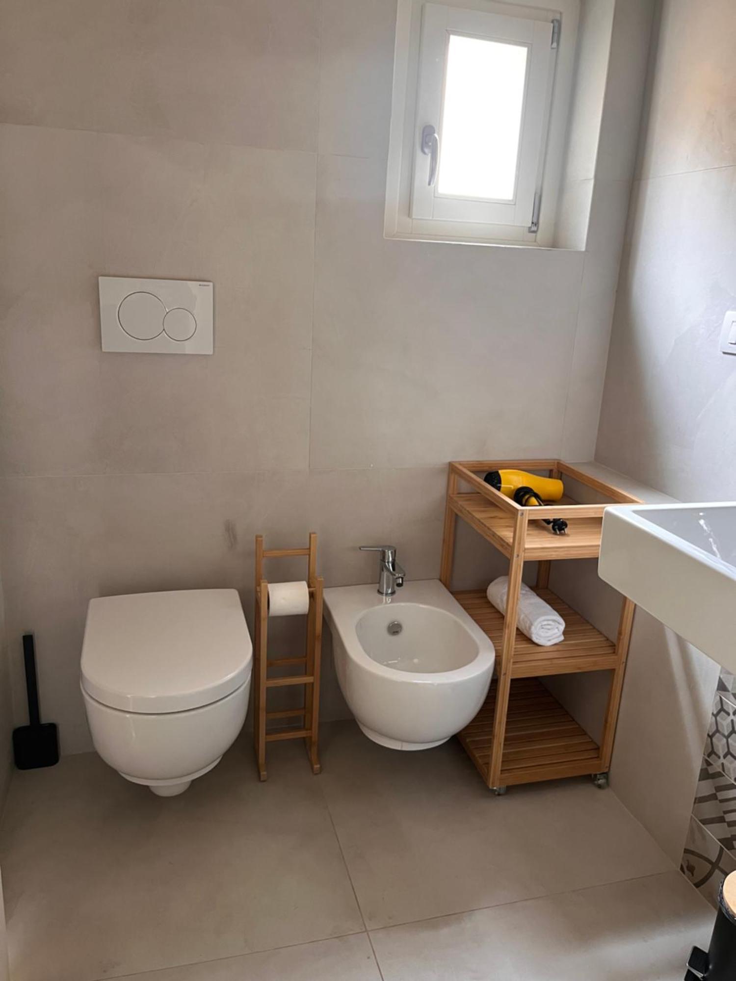 Apartamento Stop&sleep Monolocali Essenziali A 5 Min Dagli Uffizi *